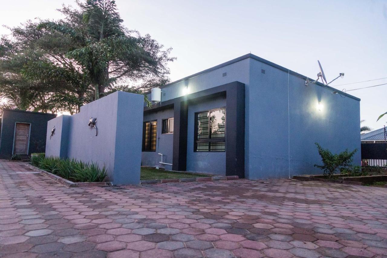 Blue Agave F1 Apartment Lusaka Exterior photo